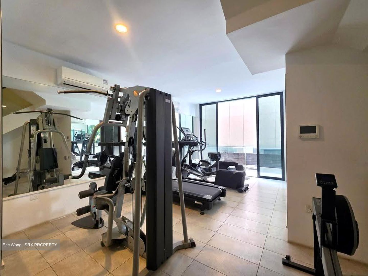 Senyum Residences (D14), Terrace #630549911